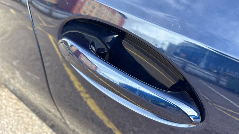 BMW 3 Series 330e M Sport Pro Edition 4dr Step Auto Saloon